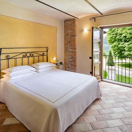Relais Montemarino Hotel Borgomale Bagian luar foto