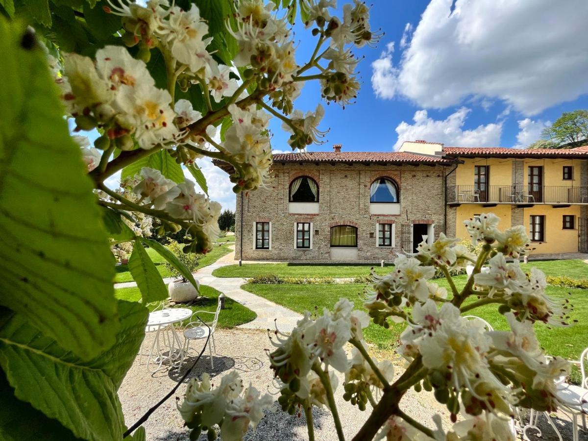 Relais Montemarino Hotel Borgomale Bagian luar foto
