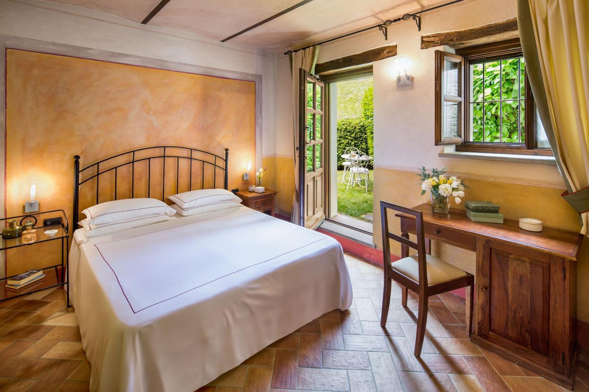 Relais Montemarino Hotel Borgomale Bagian luar foto