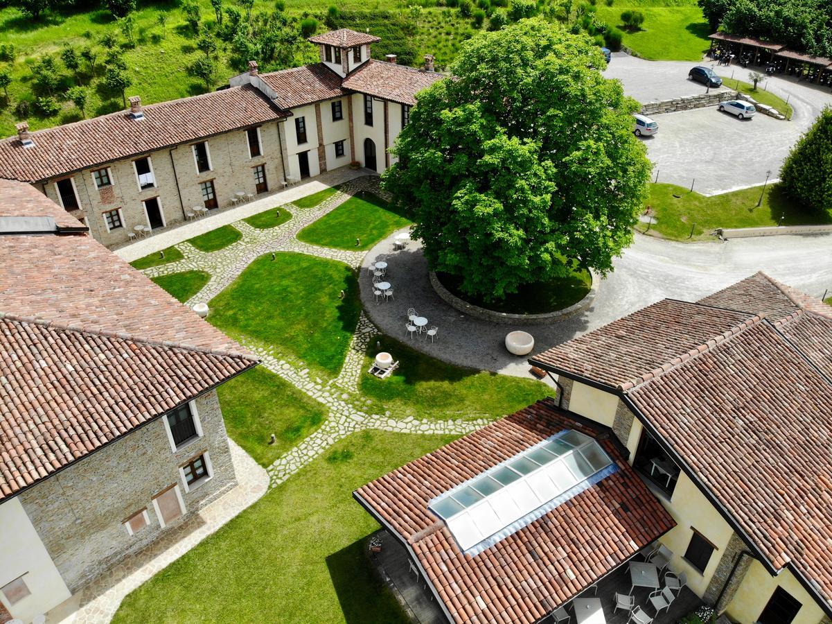 Relais Montemarino Hotel Borgomale Bagian luar foto